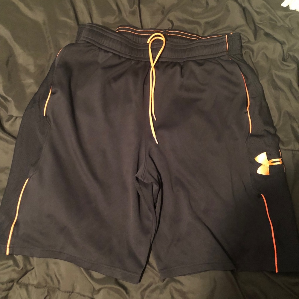 Black and orange under Armour shorts